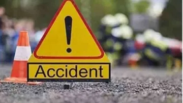 Horrific road accident in karnataka- India TV Hindi