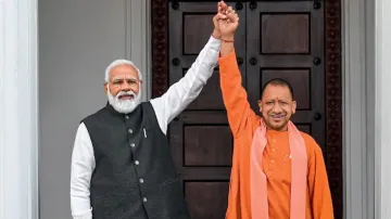 Prime Minister Narendra Modi and UP Chief Minister Yogi Adityanath- India TV Hindi