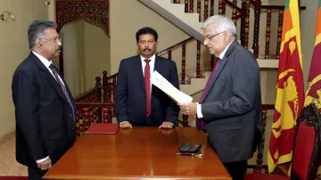 Sri Lanka : Ranil Wickremesinghe sworn in as interim President - India TV Hindi