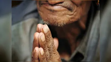 Commission for the elderly persons- India TV Hindi