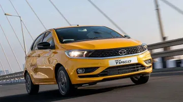 Tata Tiago- India TV Paisa