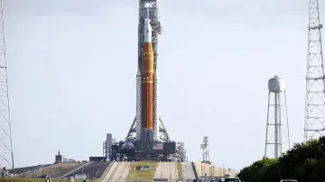 NASA Artemis 1 launch postponed - India TV Hindi