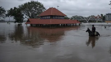 Heavy rains in Kerala- India TV Hindi