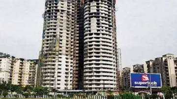 Noida Twin Tower Demolition- India TV Hindi