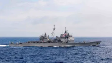 US Warships Taiwan Strait-China- India TV Hindi