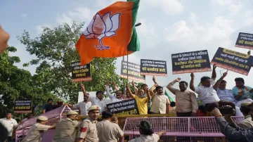 BJP Protest to sack Manish Sisodia from the post- India TV Hindi