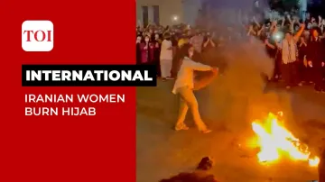 Iran Hijab Protest Against Government- India TV Hindi