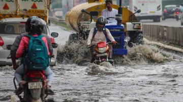 IMD predicts rain for few more days in Delhi NCR- India TV Hindi