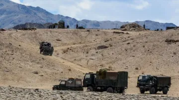 Indian and Chinese troops withdraw from patrol post-15 in eastern Ladakh- India TV Hindi