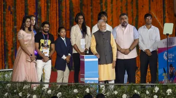 PM Modi with sportspersons - India TV Hindi