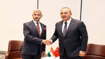 S Jaishankar and Turkish Foreign Minister Mevlet Kavusoglu- India TV Hindi