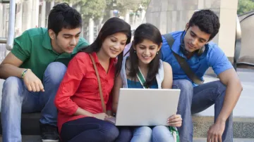आ गई कैट परीक्षा के एडमिट कार्ड की रिलीज डेट- India TV Hindi