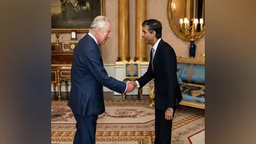 Rishi Sunak and King Charles III- India TV Hindi