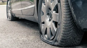 Tyre Puncture- India TV Paisa