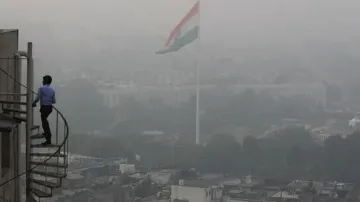 दिल्ली की हवा प्रदुषित - India TV Hindi