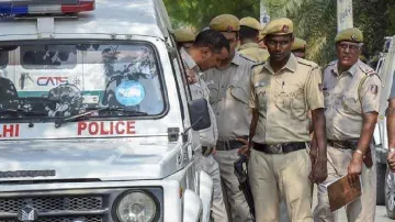 दिल्ली पुलिस ने किया फर्जी ईडी का खुलासा- India TV Hindi