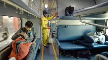 train coach- India TV Hindi