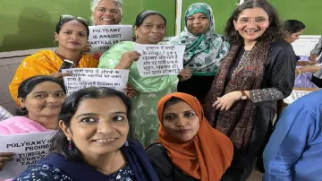 भारतीय मुस्लिम महिला आंदोलन में महिलाओं ने बहुविवाह का विरोध किया।- India TV Hindi