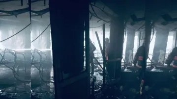 दिल्ली के अस्पताल में आग।- India TV Hindi