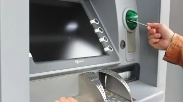 Withdraw money From ATM without Card- India TV Paisa