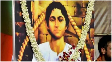 bihar electricity department sent notic to martyr freedom fighter khudiram bose to pay bill- India TV Hindi