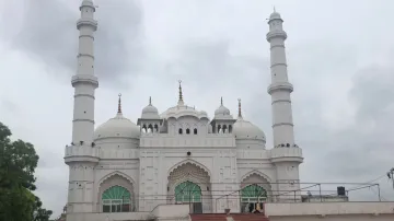 लखनऊ की टीले वाली मस्जिद- India TV Hindi