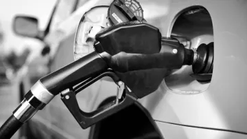 What is e-fuel and how it could replace diesel and petrol for vehicle- India TV Paisa