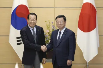 जापान और साउथ कोरिया के राष्ट्राध्यक्ष- India TV Hindi