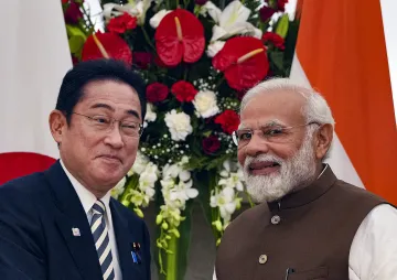 Prime Minister of Japan Fumio kishida invited PM Narendra Modi for G7 meeting- India TV Hindi