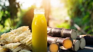  Sugarcane juice in uric acid - India TV Hindi
