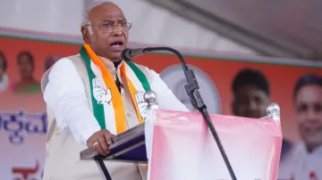 Mallikarjun Kharge, Mallikarjun Kharge Poisonous Snake, Mallikarjun Kharge Karnataka- India TV Hindi