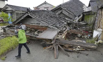 जापान में आए भूकंप के बाद की तस्वीर- India TV Hindi
