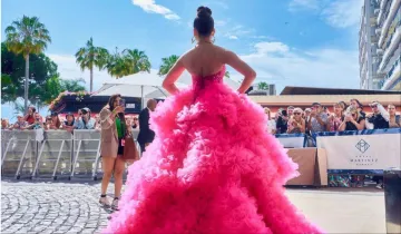 urvashi rautela wore alligators neckpiece worth of crore at cannes Film Festival 2023 fans trolled a- India TV Hindi