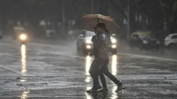 Heavy rain alert in up- India TV Hindi