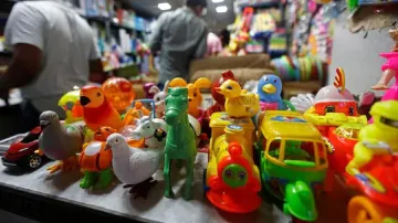 toy shop- India TV Hindi