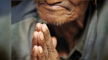 elderly- India TV Hindi