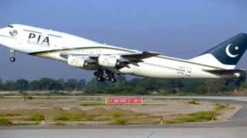 पाकिस्तान एयरलाइंस- India TV Hindi