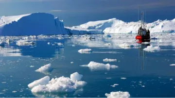 7 साल बाद हर गर्मियों में आर्कटिक महासागर से लुप्त हो जाएगी बर्फ, वैज्ञानिकों ने बताई ये वजह- India TV Hindi