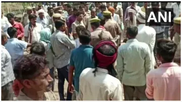 Jalaun man DIES BECAUSE OF SUICIDE police delay to take action against accused who raped his daughte- India TV Hindi