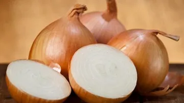 Vitamin_in_onion- India TV Hindi