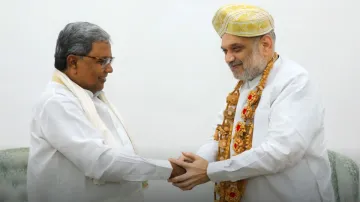 Siddaramaiah - India TV Paisa