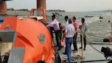 water taxi- India TV Hindi