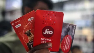 Reliance Jio, Jio, recharge plan, Jio recharge, jio 395 plan, jio plans, jio 84 days plan, jio cheap- India TV Hindi