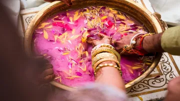 bride groom heart attack- India TV Hindi