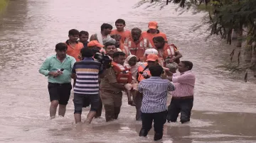 noida flood- India TV Hindi