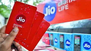 Reliance jio , Jio, Jio News, Jio Cheapest Plan, Jio Best Offer, Jio Free Data- India TV Hindi