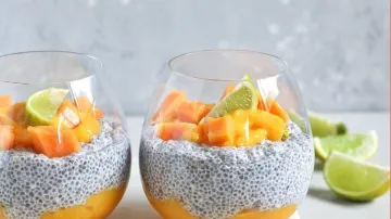 papaya_with_chia_seeds- India TV Hindi