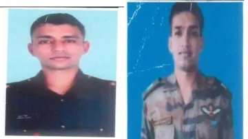 Indian Army Majors Vikas Bhambhu and Mustafa Bohara - India TV Hindi