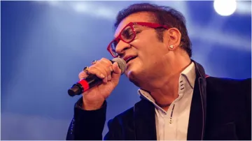  Abhijeet Bhattacharya- India TV Hindi