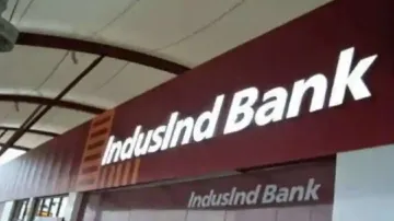 इंडसइंड बैंक का वित्तीय वर्ष 2023-24 की पहली तिमाही में शुद्ध लाभ बढ़कर 2,124 करोड़ रुपये हो गया।- India TV Paisa